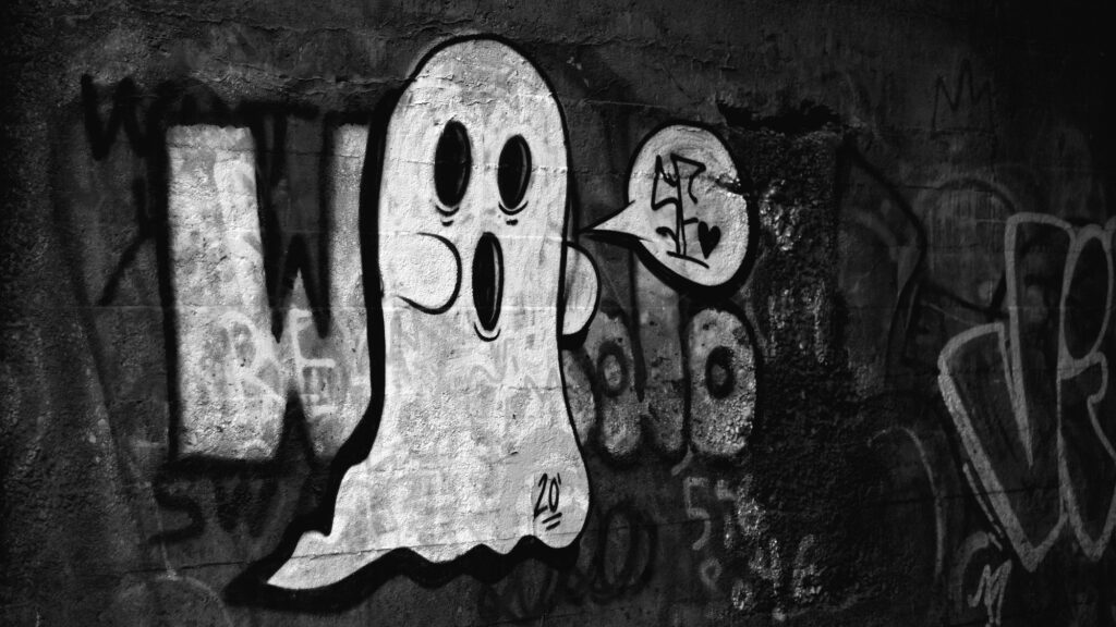 kyle-larivee-ghosting-unsplash