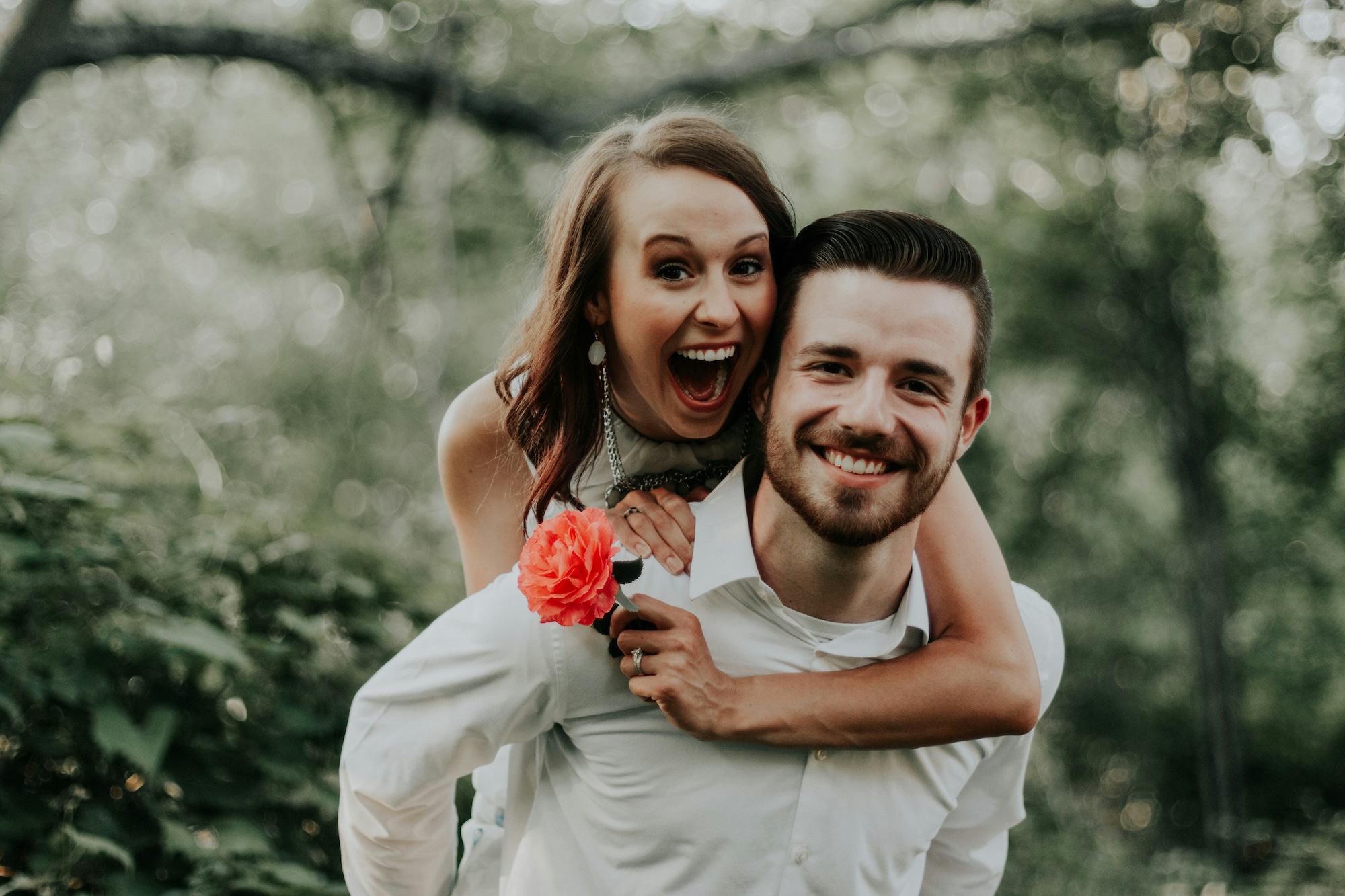 carly-rae-hobbins-matrimonio-unsplash