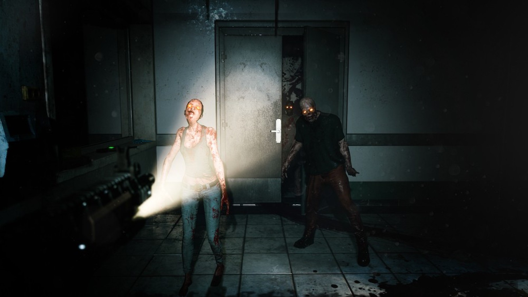 4outbreakquarantinezombies.jpg