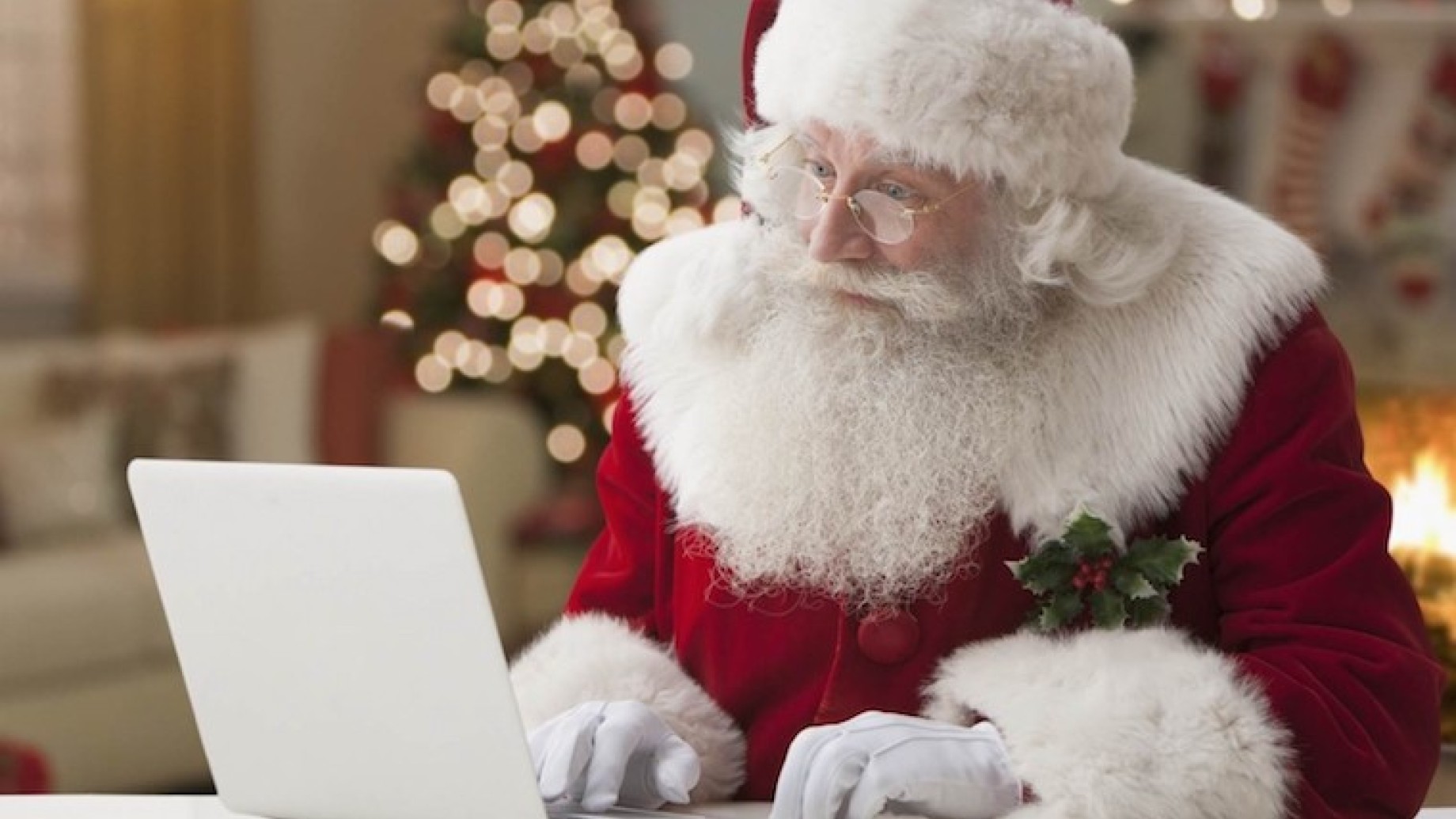 babbo-natale-computer-151221231800