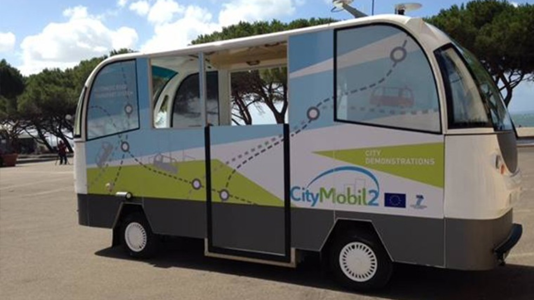 bus-senza-autista-city-mobil