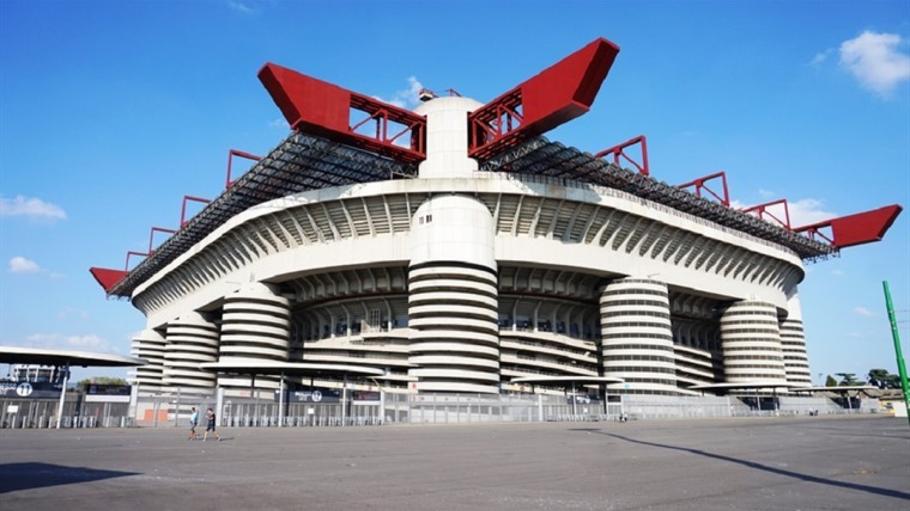 calcio-stadio-san-siro-sergio-monti-photography-shutterstock_760x430