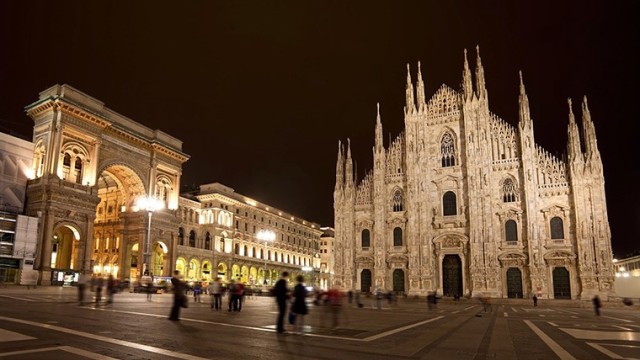 duomo-milano-notte