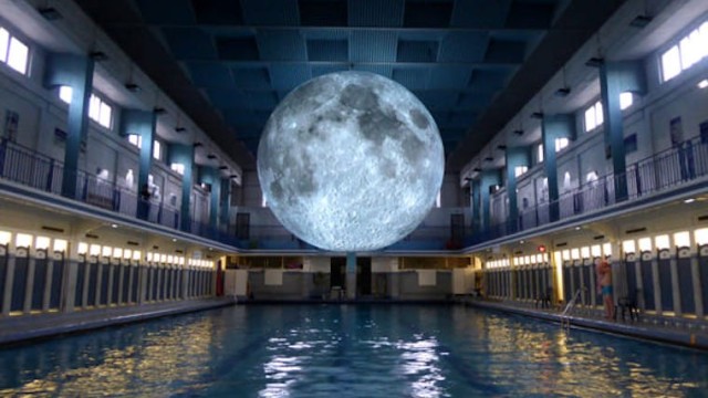 museum-of-the-moon-at-tombees-de-la-nuit-rennes-2