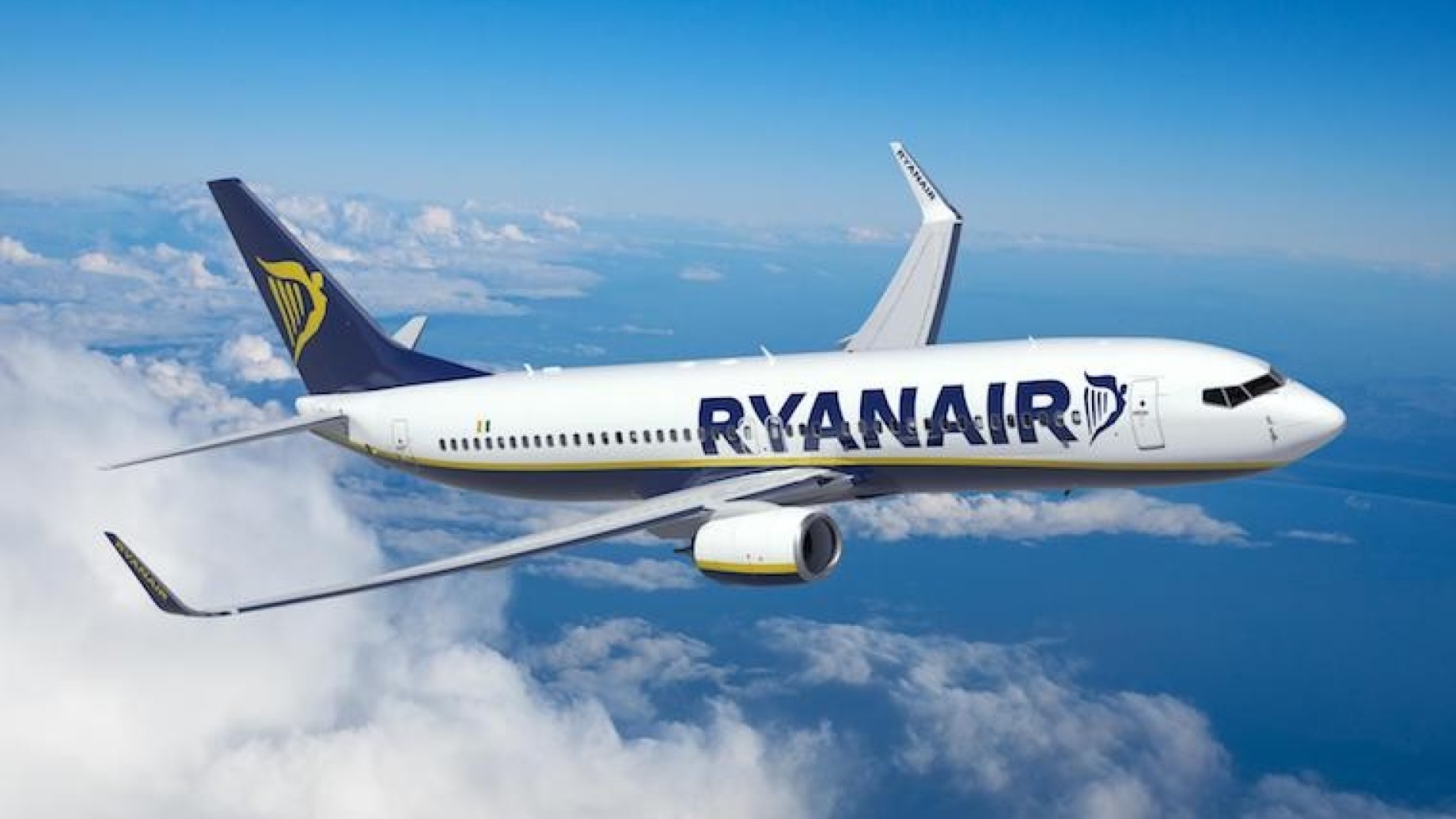 ryanair-aircraft-2