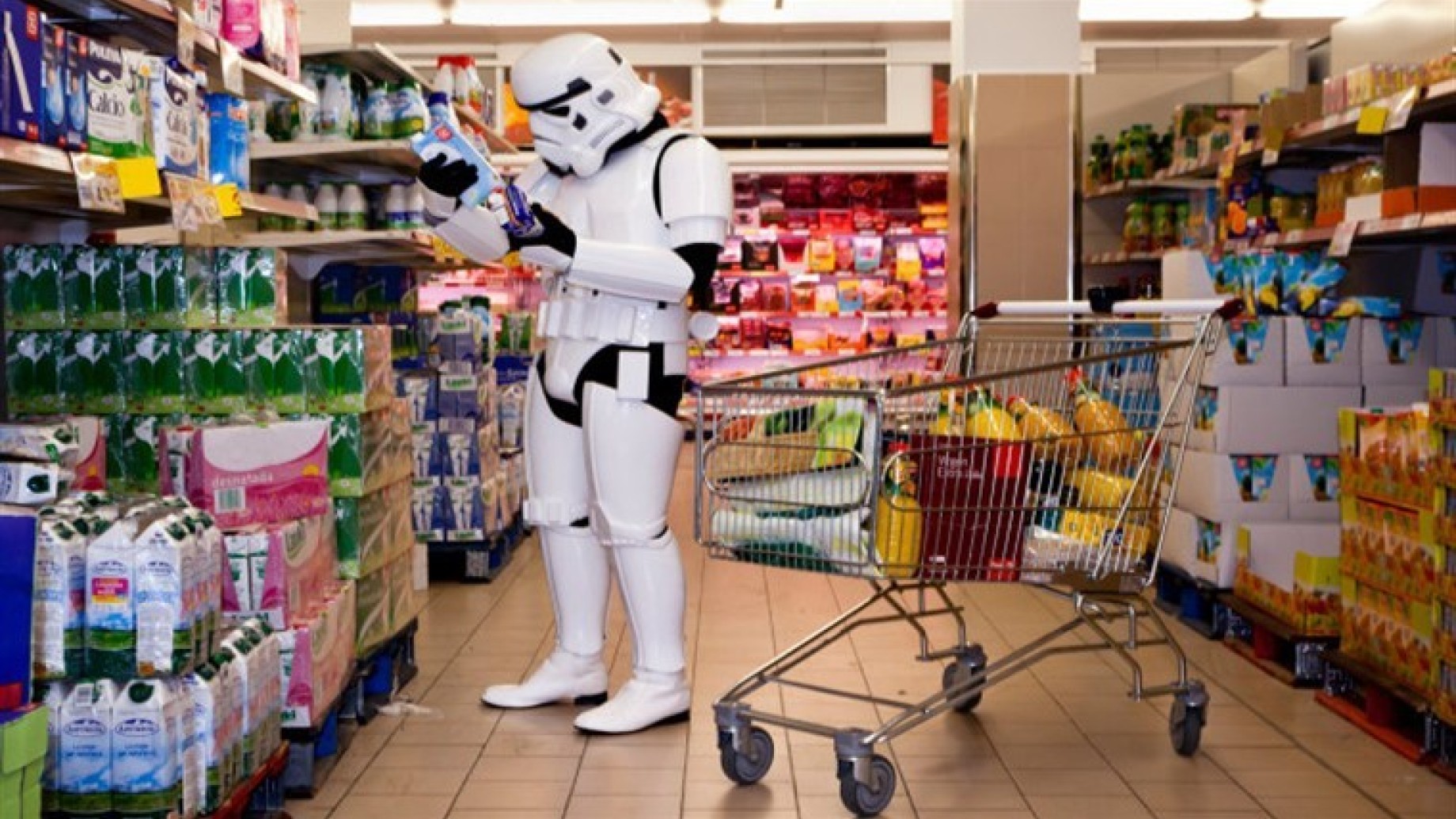 stormtrooper-star-wars-foto-divertenti-the-other-side-jorge-perez-higuera_760x430