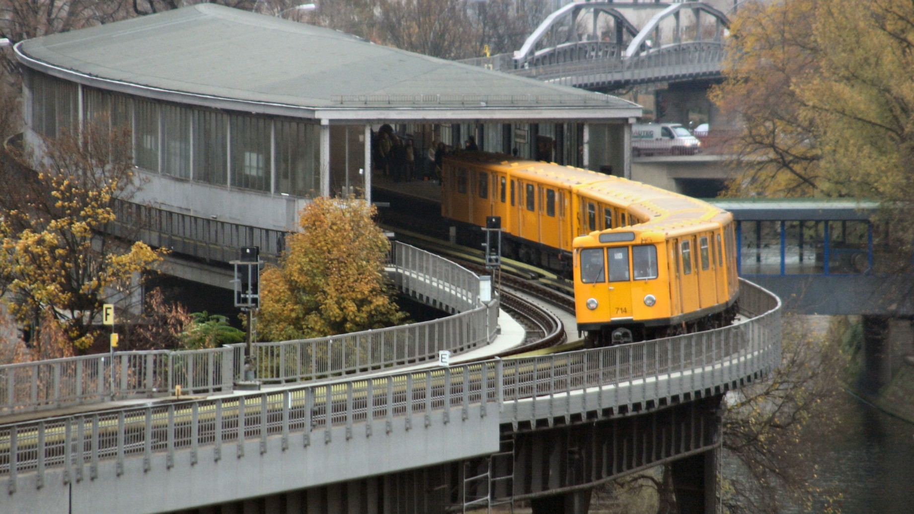 ubahn_berlin_mockernbrucke