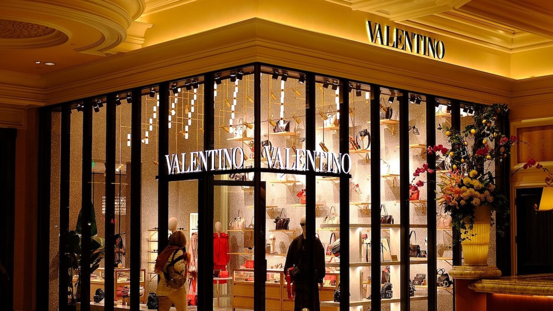 valentino_at_bellagio_hotel__casino_in_las_vegas_nevada