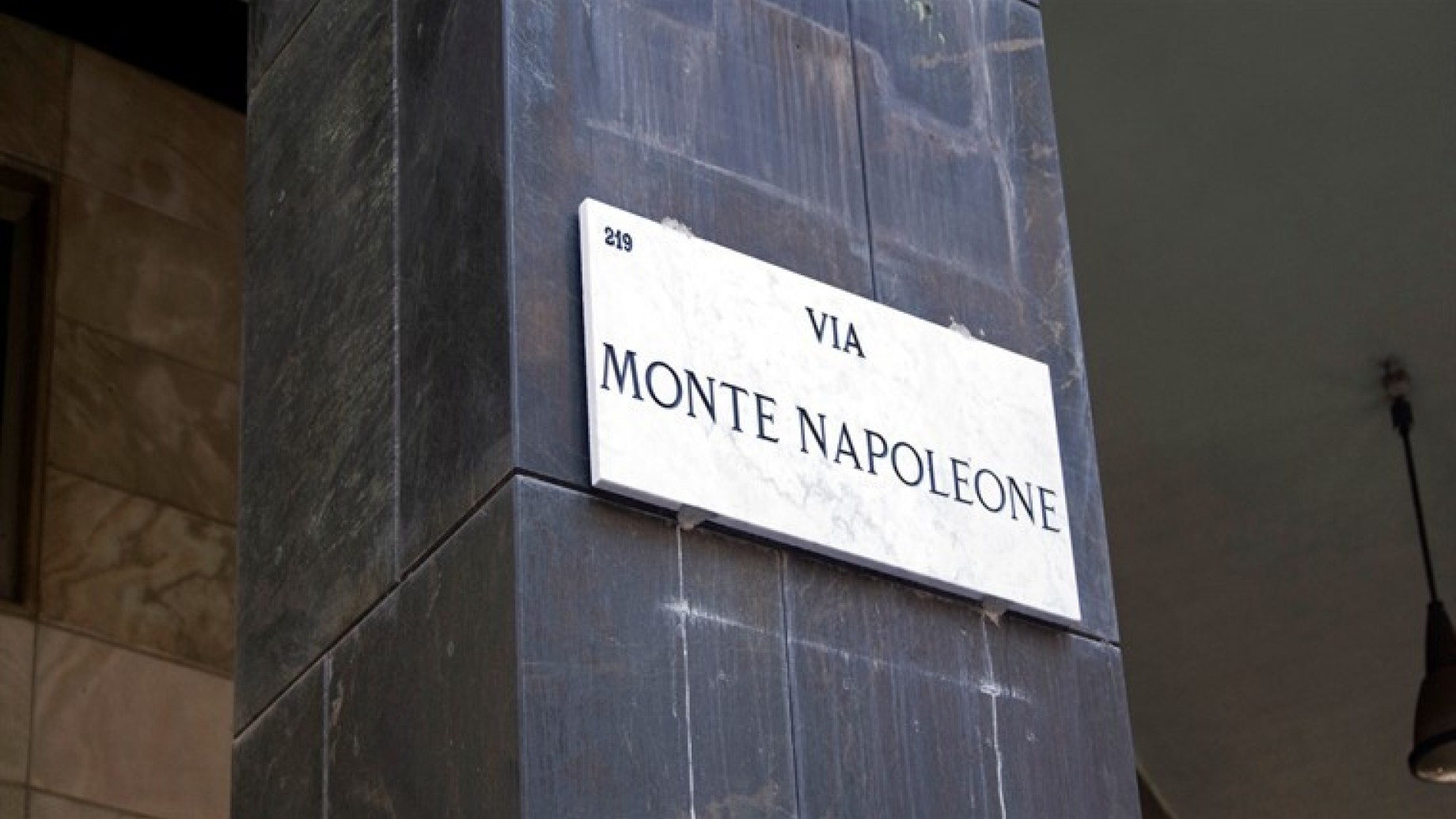 via_monte_napoleone_milan_760x430